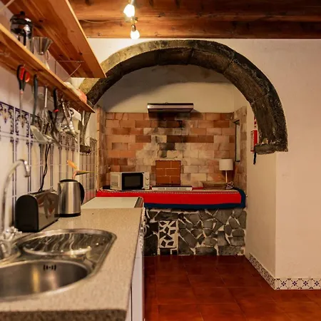 Guest house Welcomebuddy - Traumgarten Rustic House Varzea (Azores)