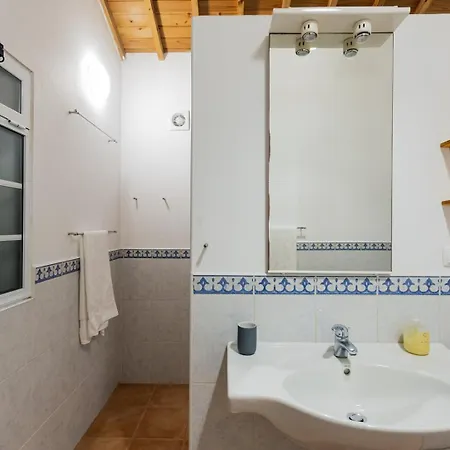 Traumgarten - Rustic House - Sunset & Seaview Várzea