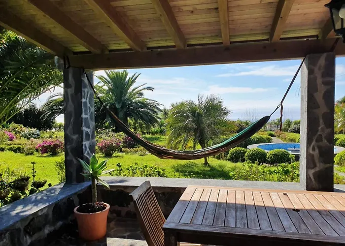 Traumgarten - Rustic House - Sunset & Seaview Pensionat Várzea